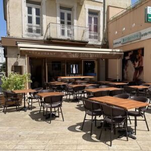 Les Bons Vivants