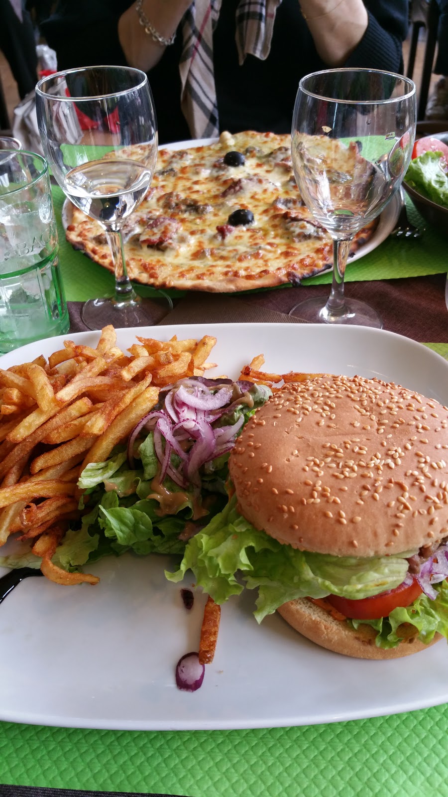 LE GRAND CAFÉ — photo 2