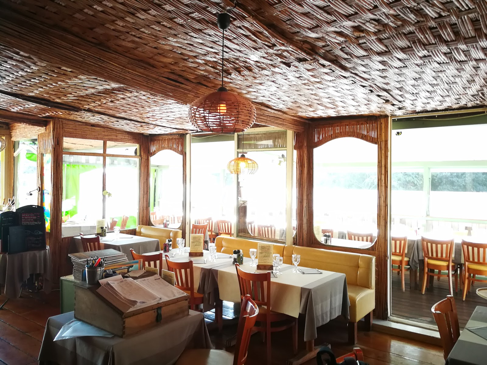 Chez Tania