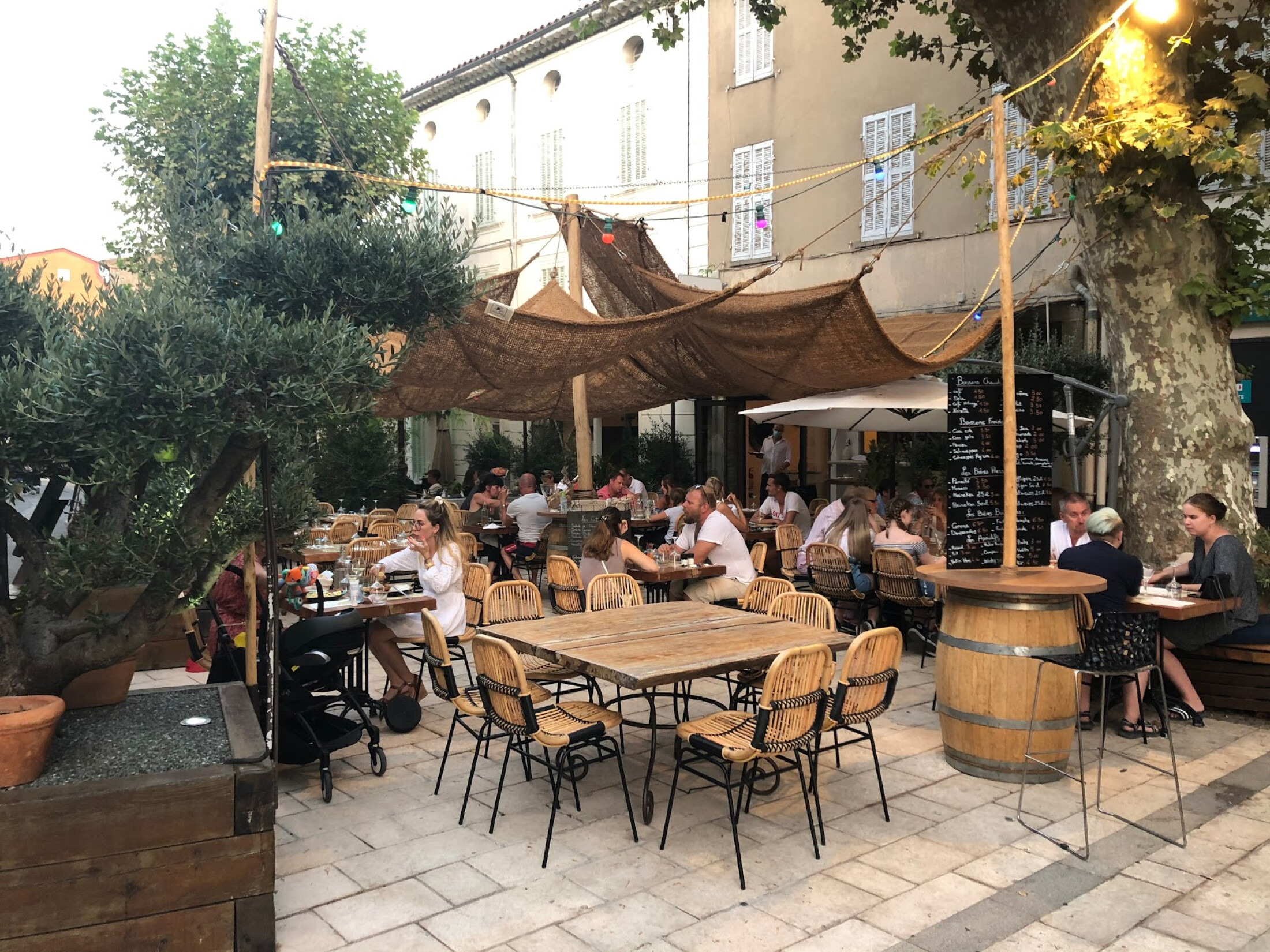 Le Café