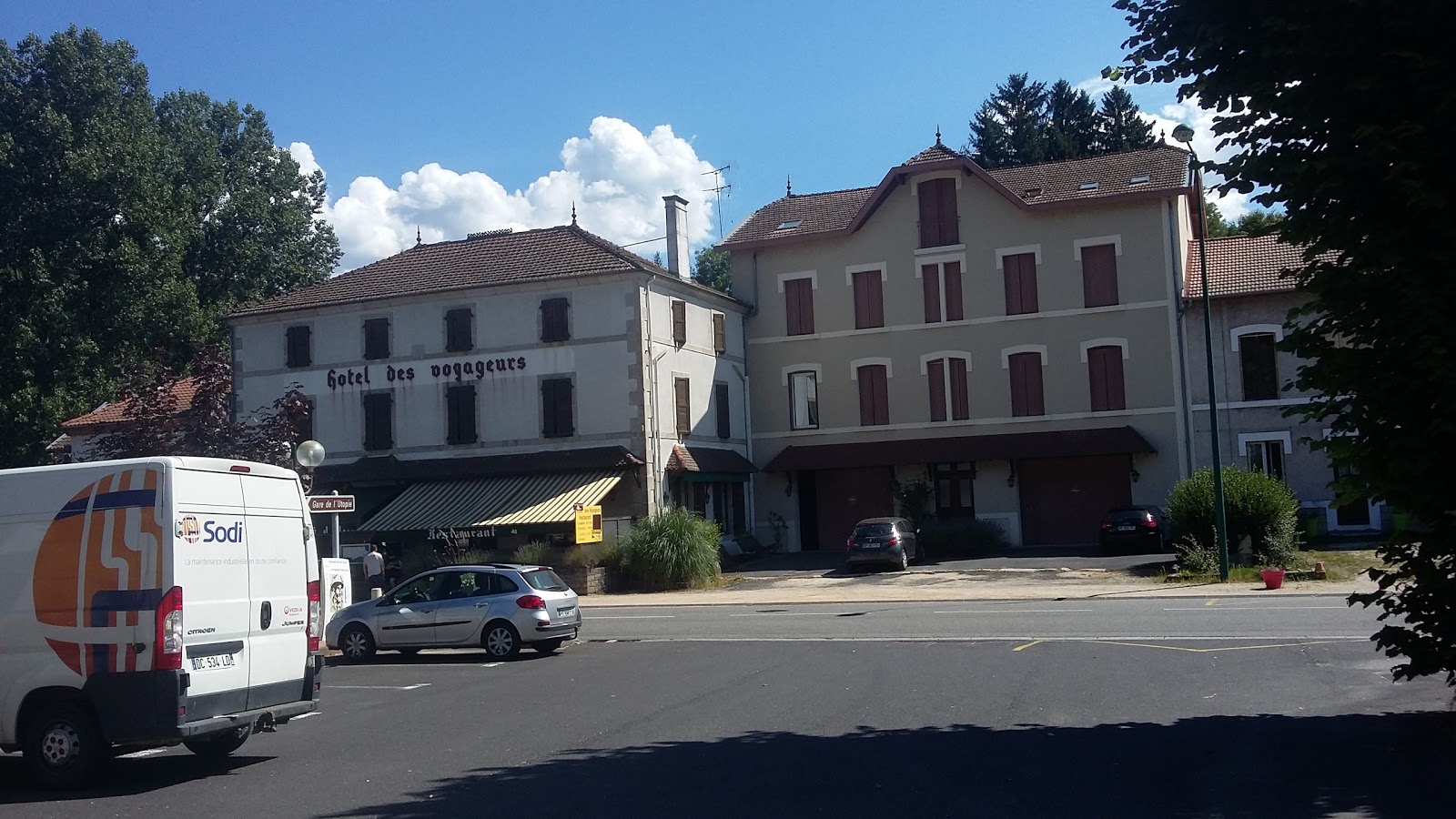 Hôtel des Voyageurs