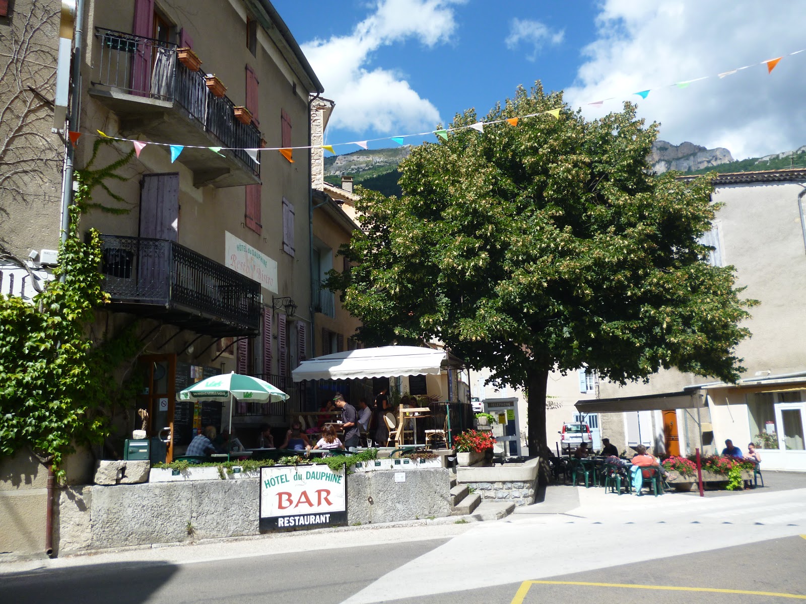 Le Bistroquet