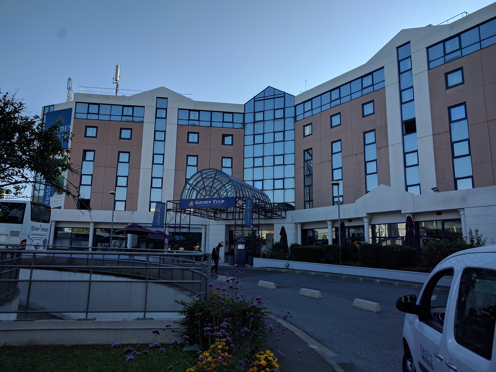 Campanile Roissy