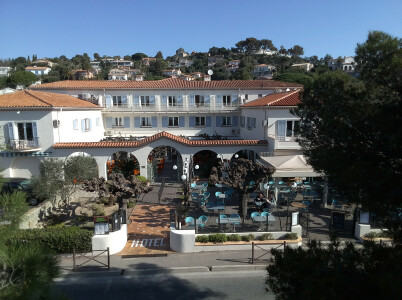Les Mûriers Restaurant - Le Bistrot brasserie (Hôtel le Provençal) — photo 3