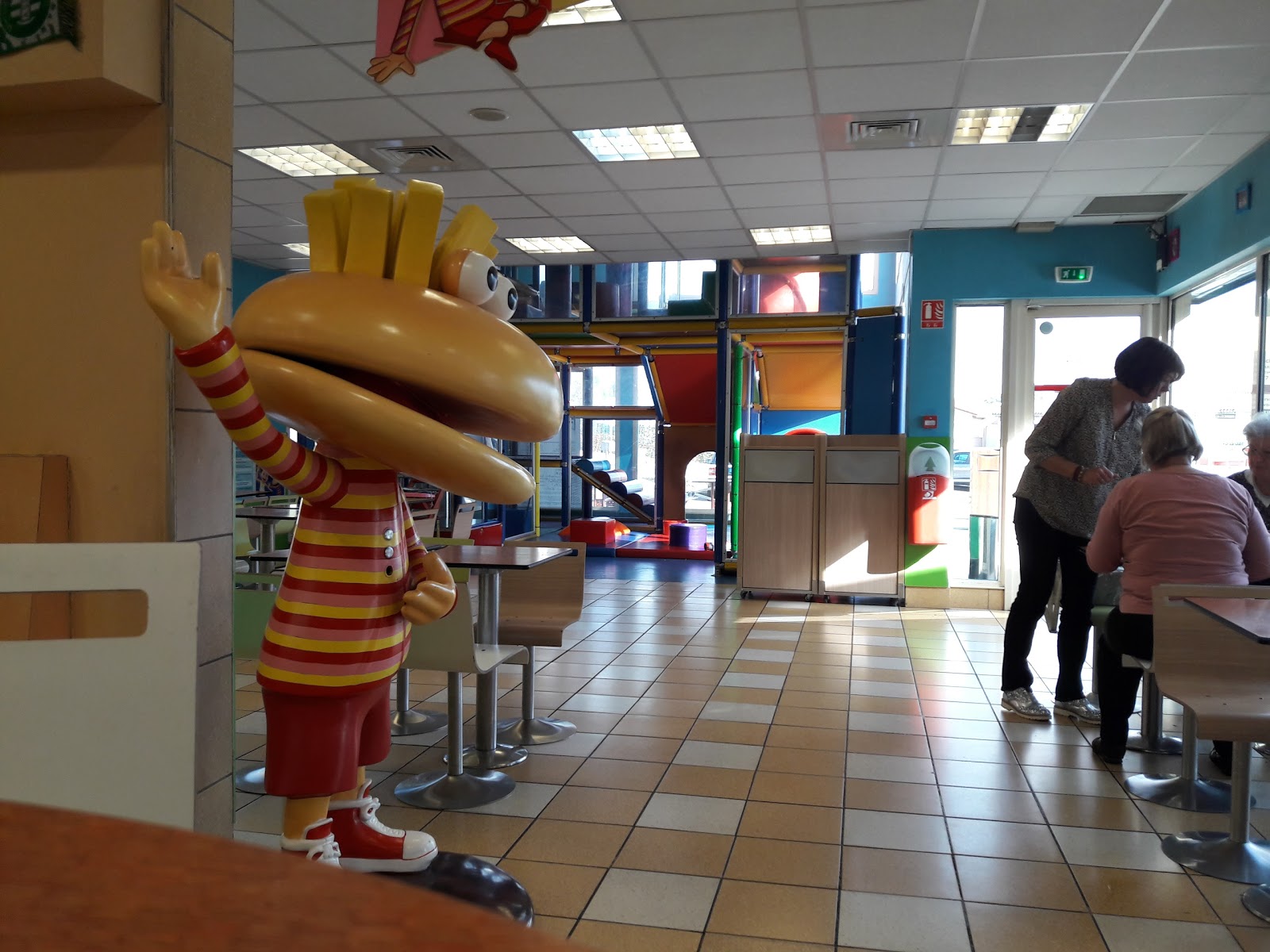 Quick St Etienne Rond Point — photo 7
