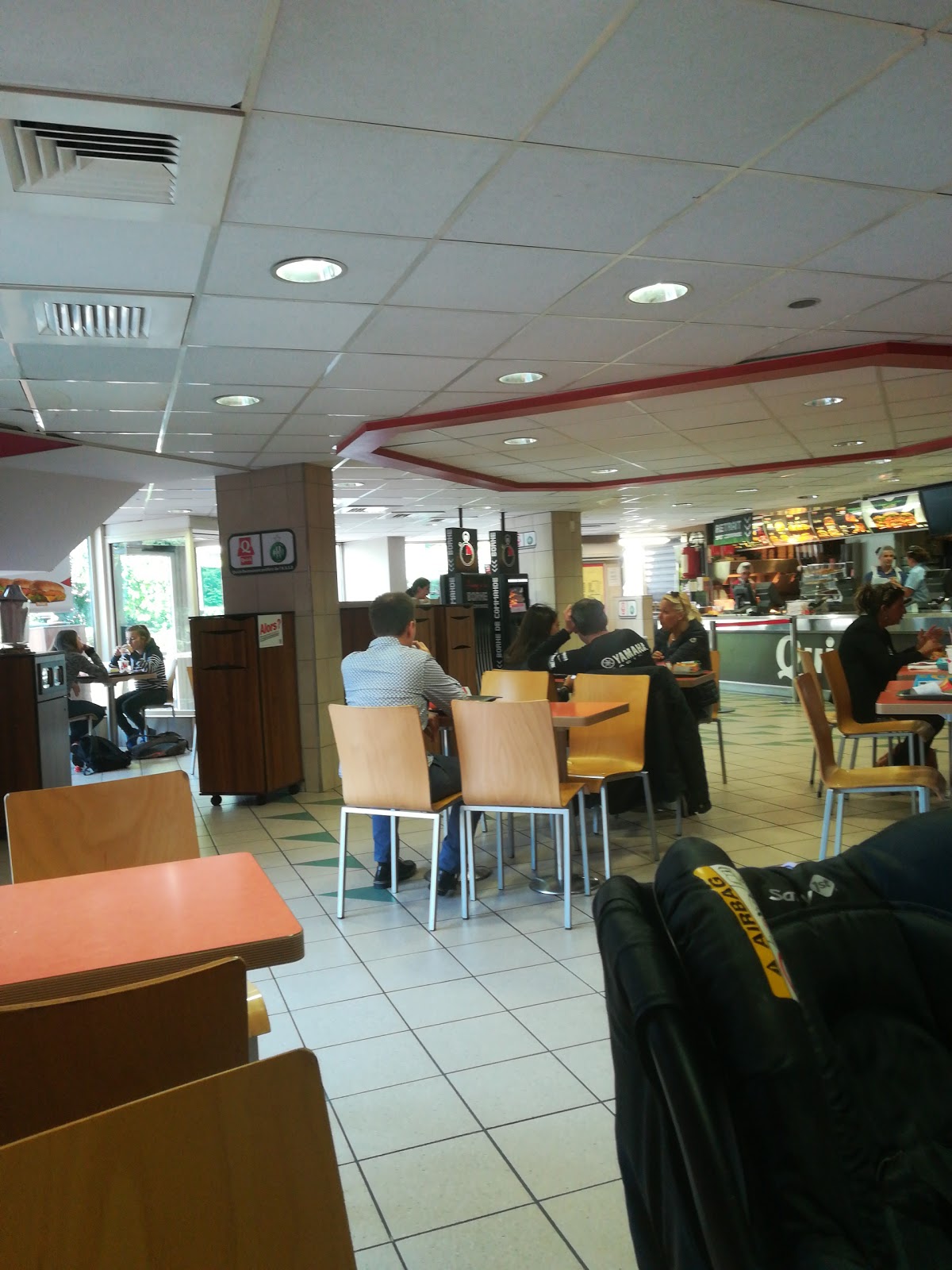 Quick St Etienne Rond Point — photo 10