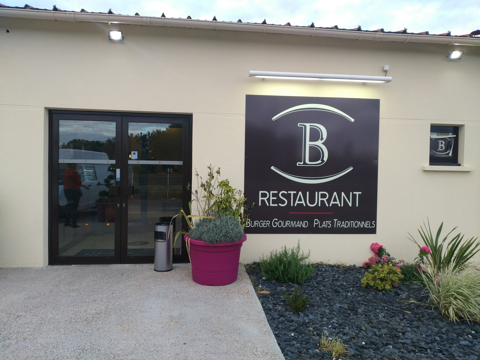 Le B — photo 3
