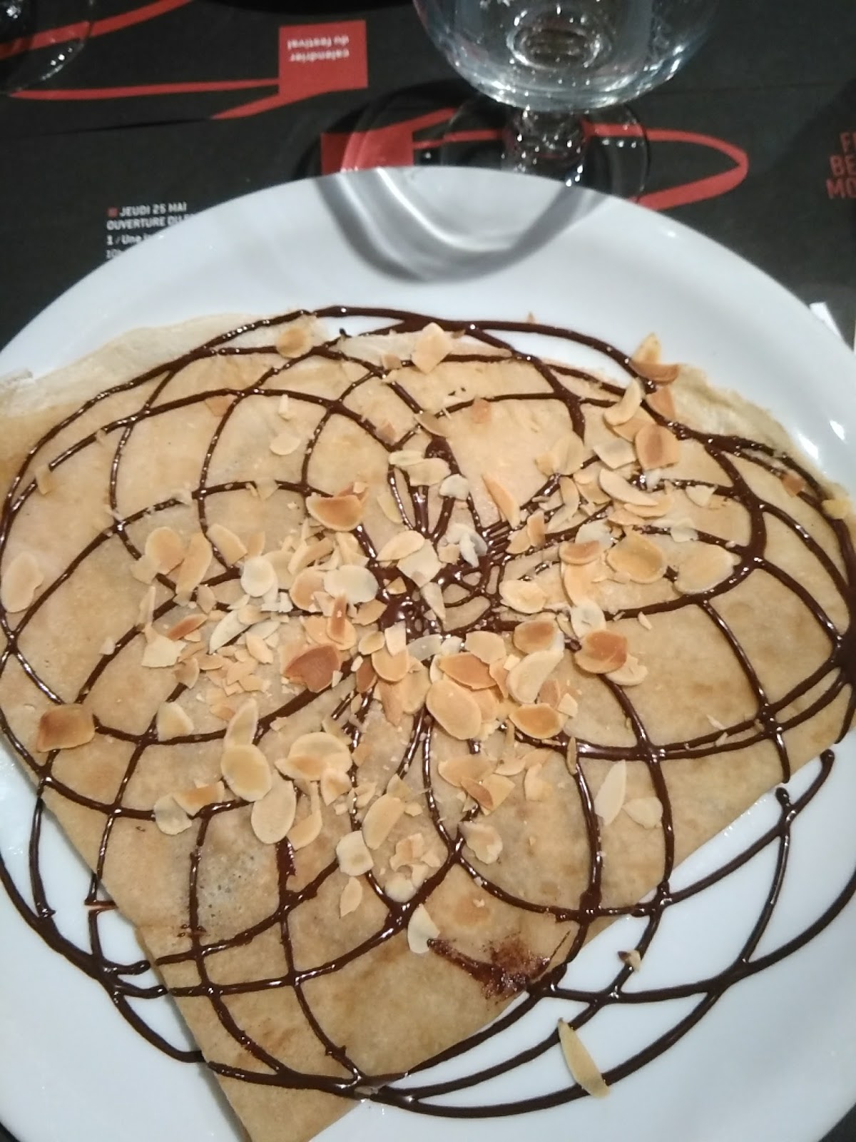 LA BOÎTE À CRÊPES — photo 2
