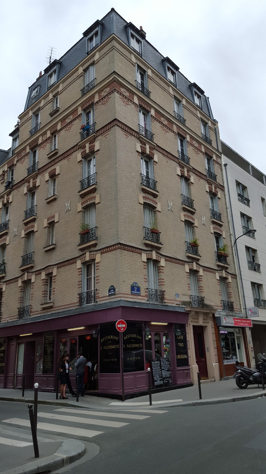 L'Alchimiste
