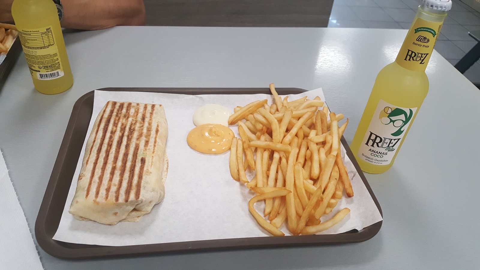 Family Burger — photo 2