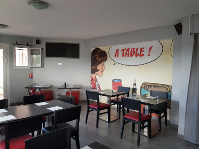 À Table — photo 2