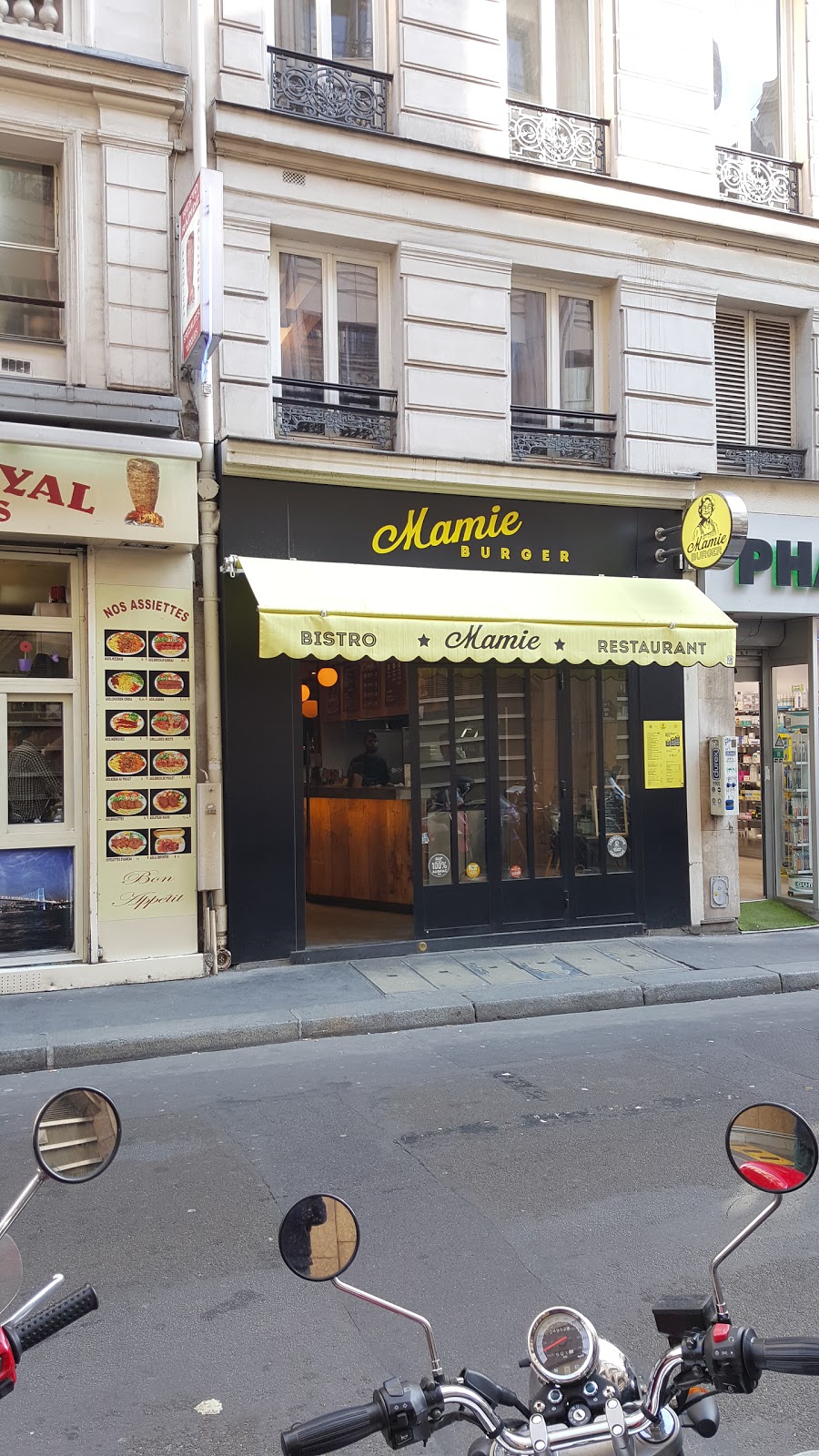Mamie Burger Opéra
