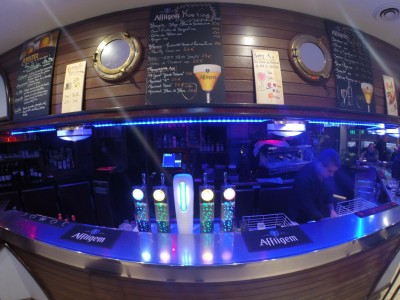 L'Avenue Café — photo 3