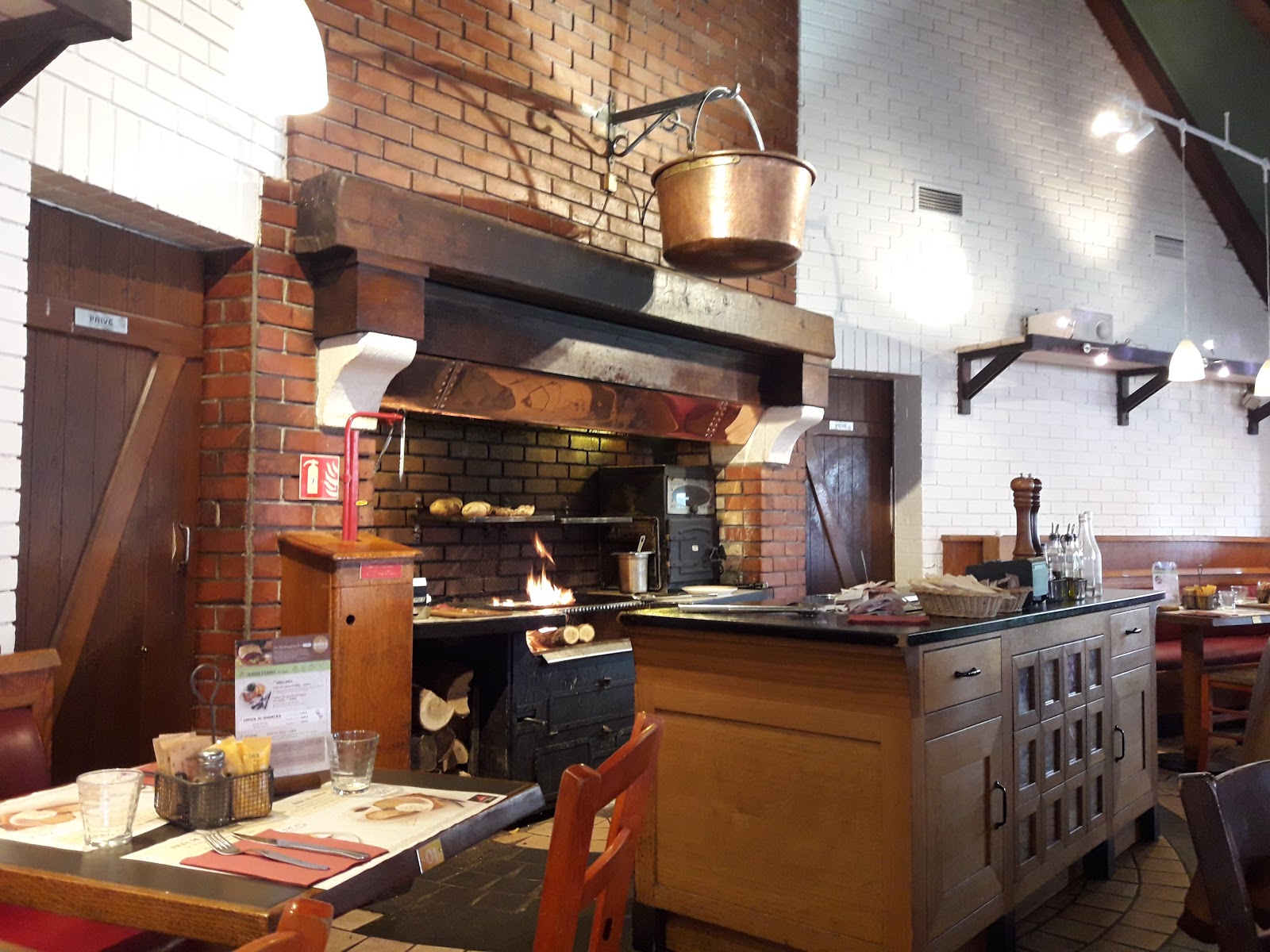 Restaurant Grill Courtepaille Toulon — photo 3