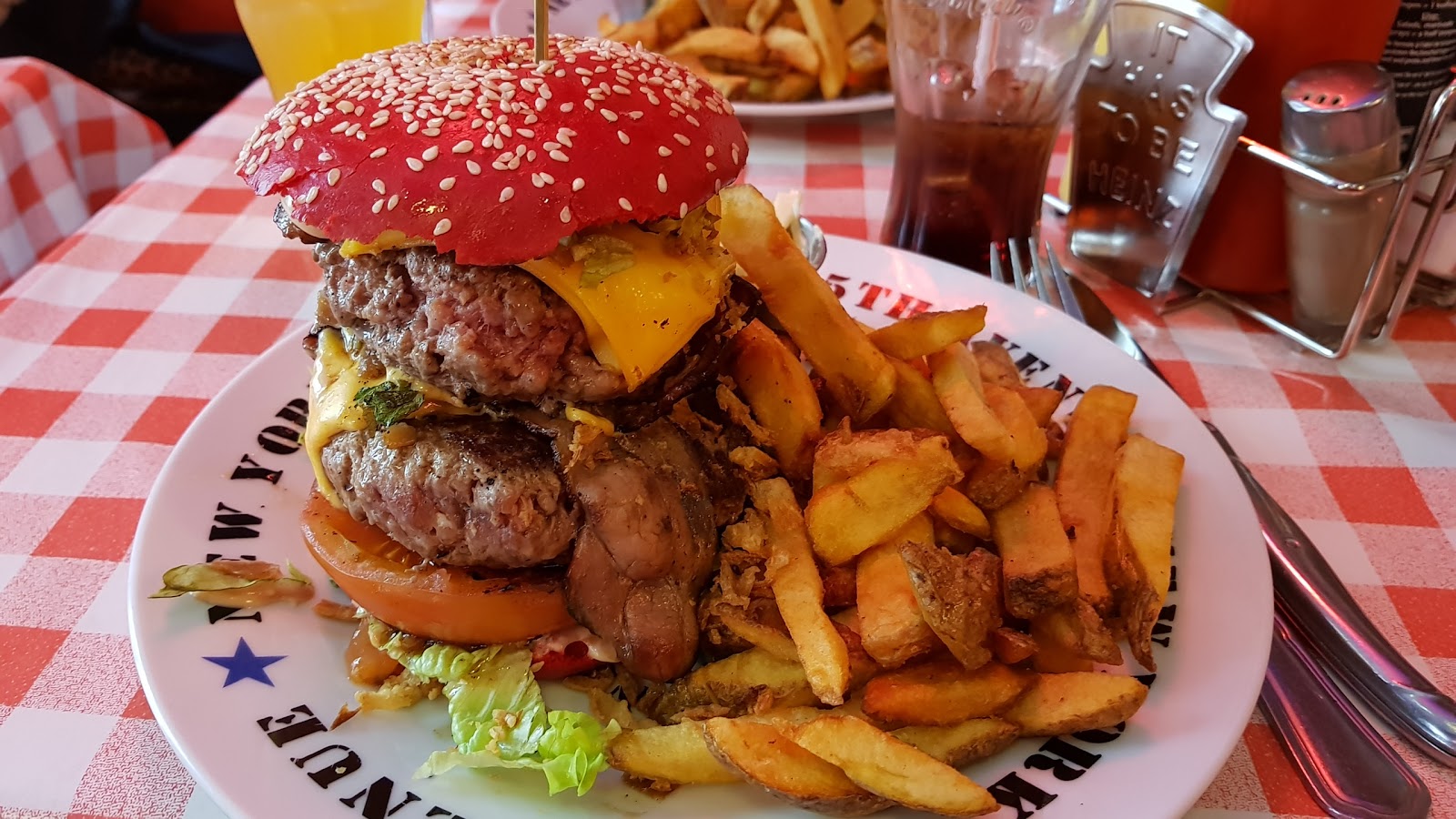 Le Fil Rouge Café — photo 1