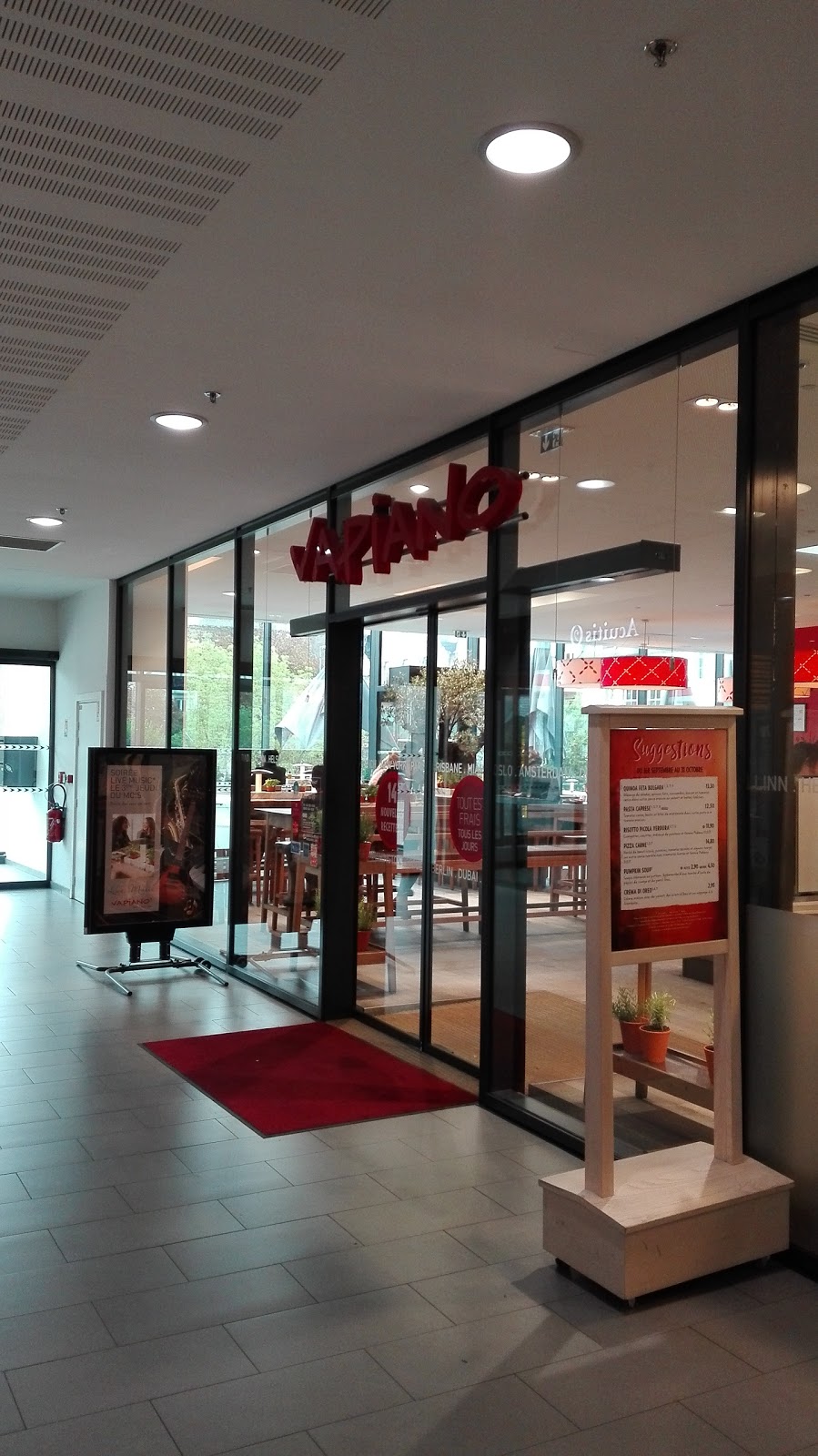 Vapiano — photo 3