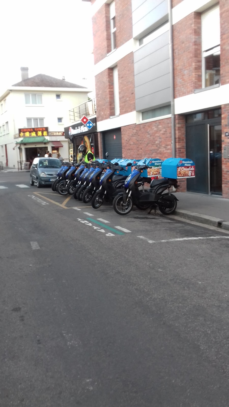 Domino's Pizza Beauvais — photo 6
