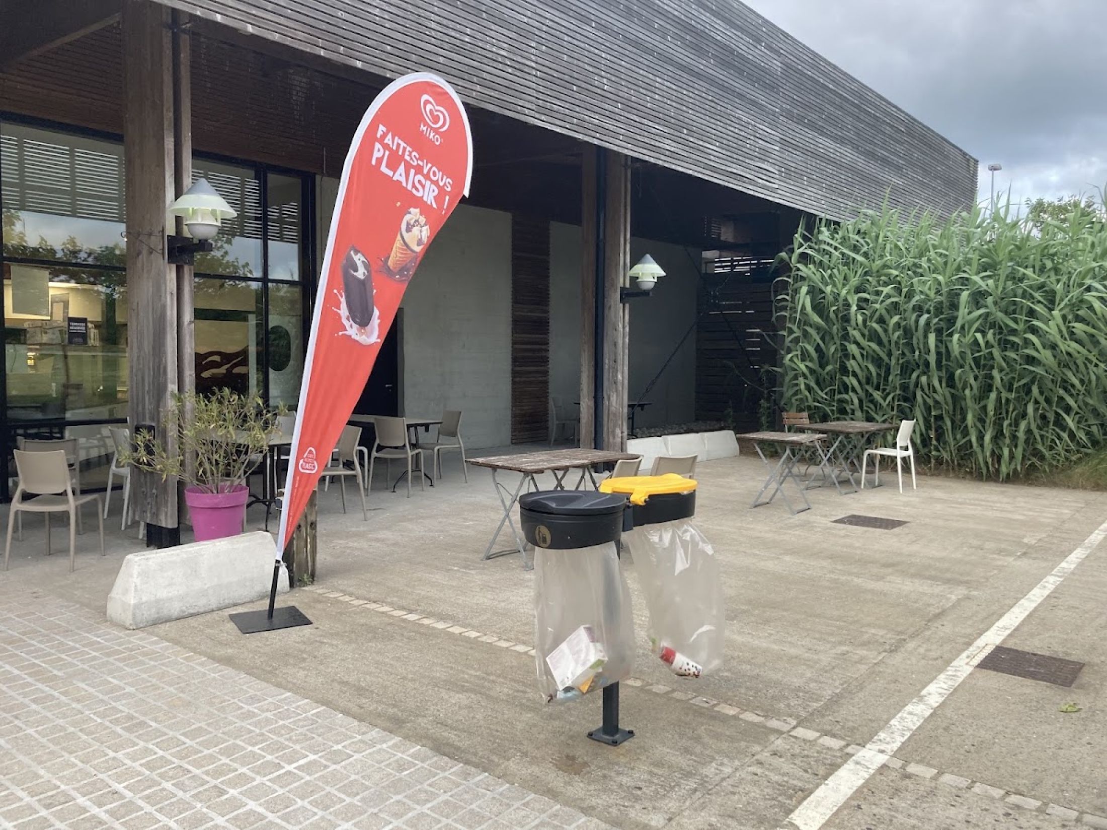 Aire de Trementines - LEO Resto & LEO Bistro