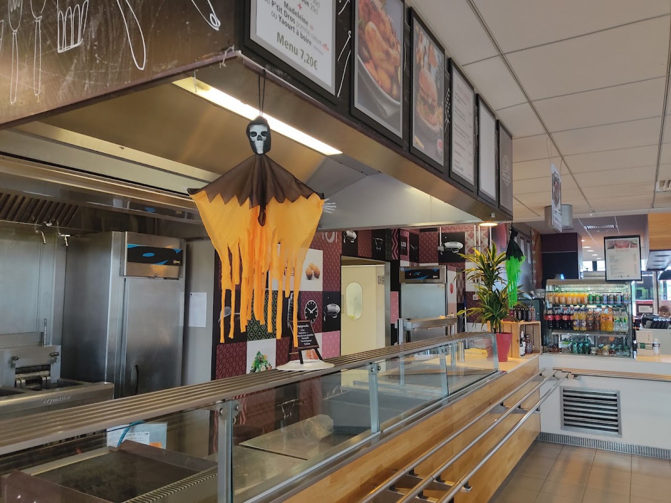 Aire du Cœur d'Aquitaine - LEO Resto & LEO Bistro
