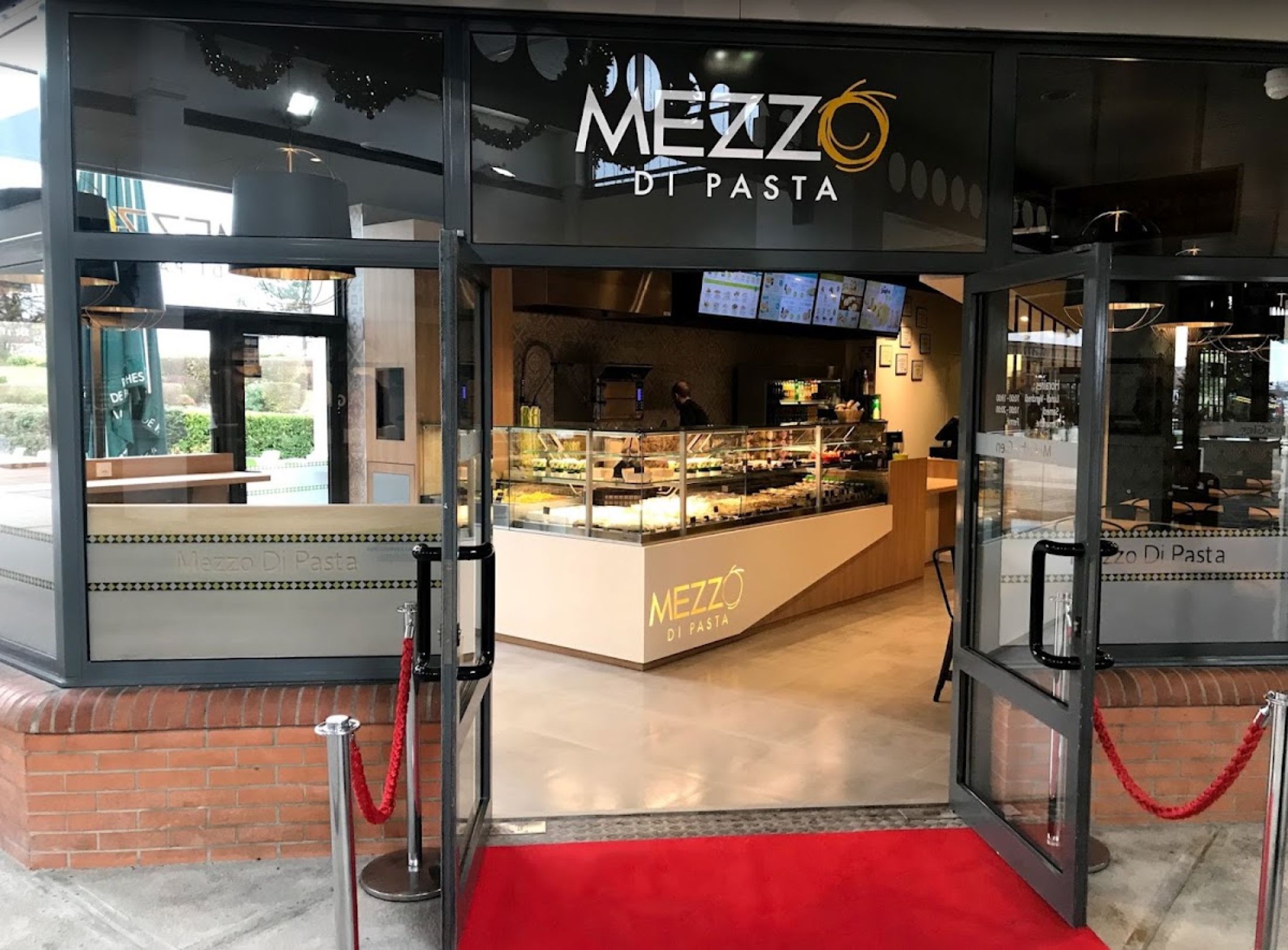 Mezzo Di Pasta