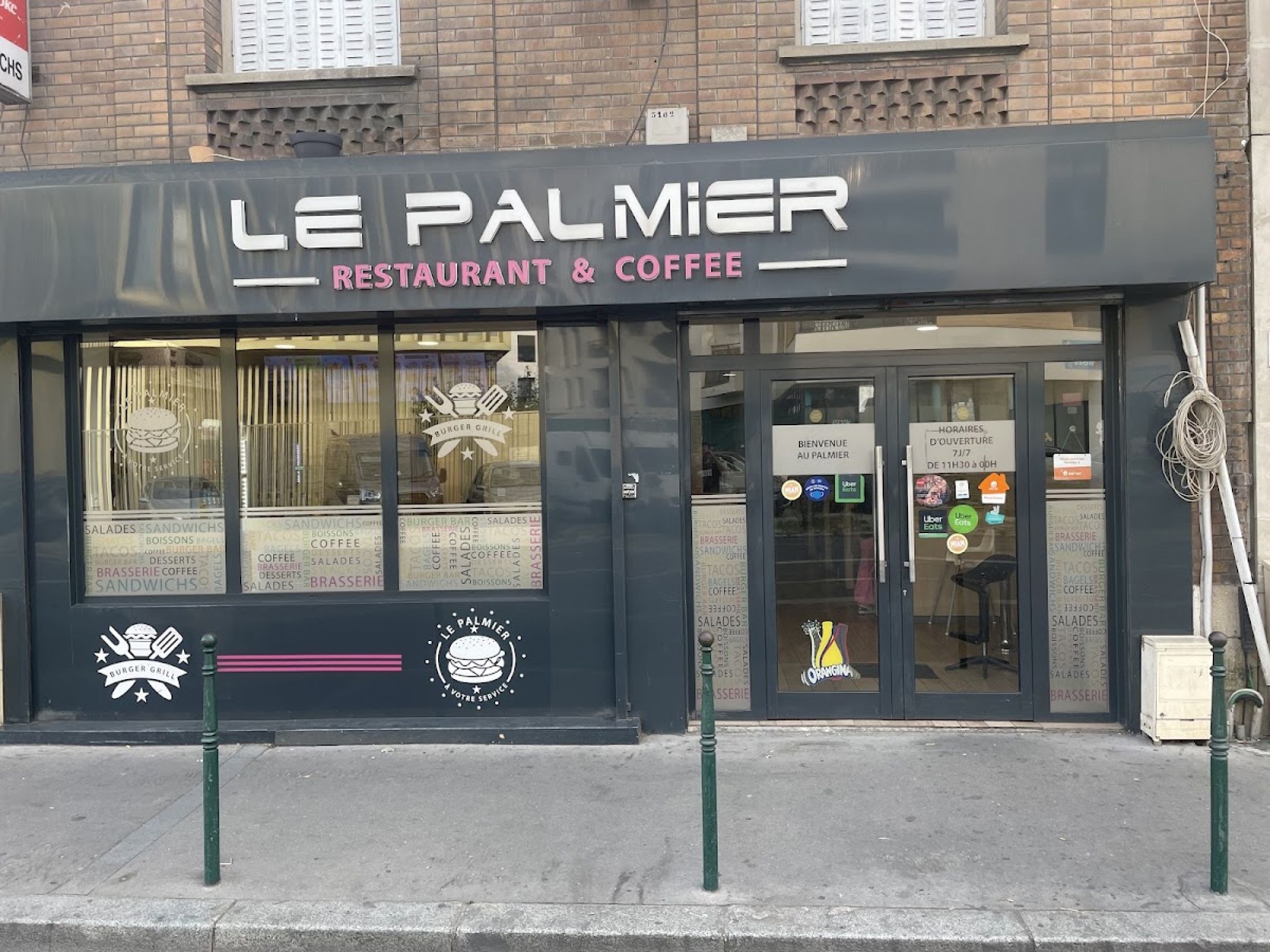 Vivi Le Palmier