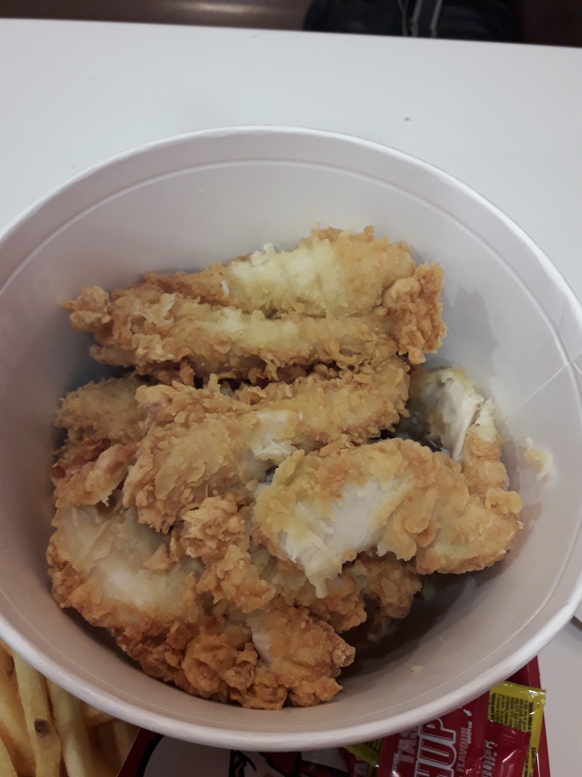 KFC Drive Marseille Plan de Campagne — photo 9