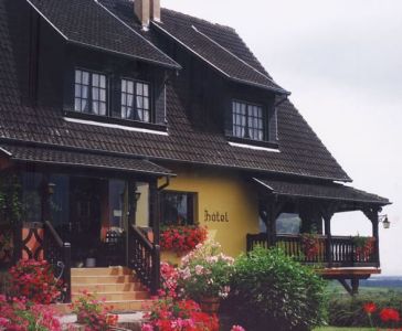 RESTAURANT EMMEBUCKEL FALLER