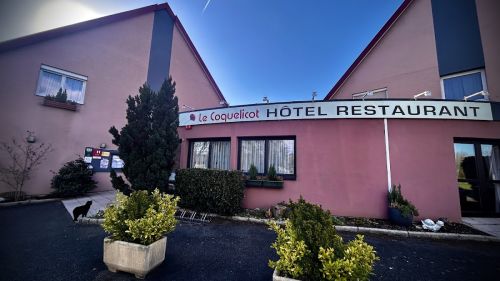 Hotel Restaurant Le Coquelicot Logis à Burnhaupt Le Haut. — photo 1