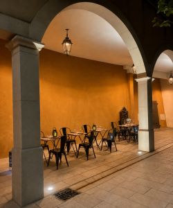 La Piazza - Pizzeria - Antipasti