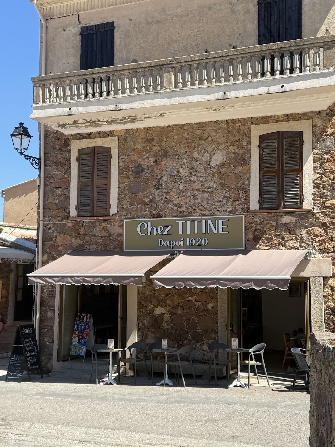 Bar chez Titine