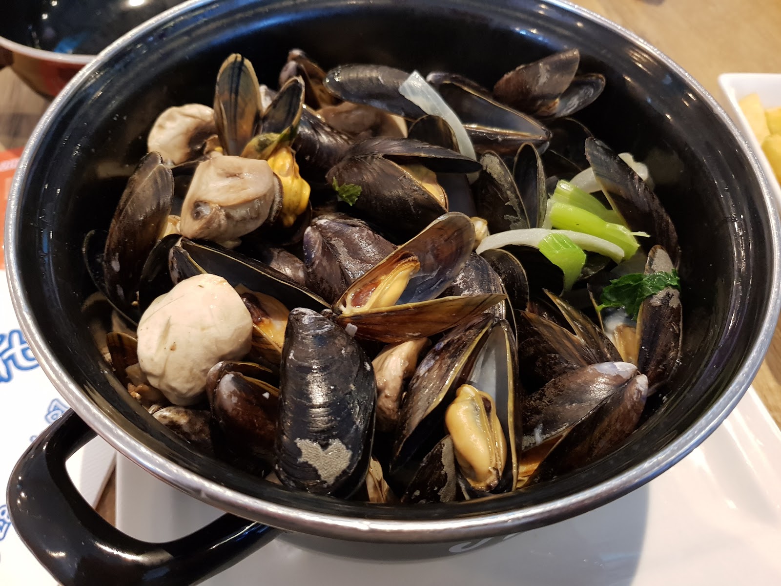 La Moule Rit — photo 2