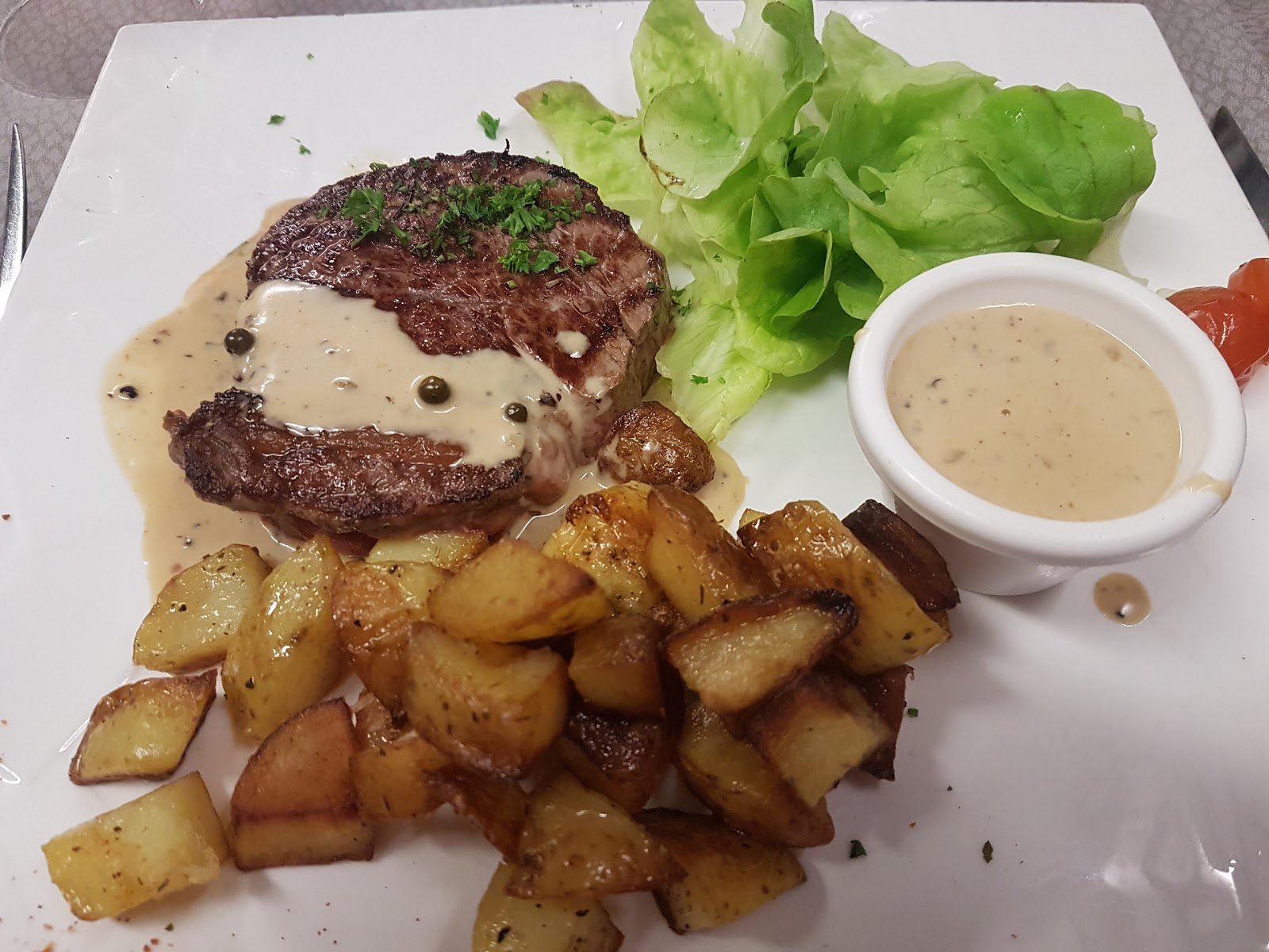 La Chaumière