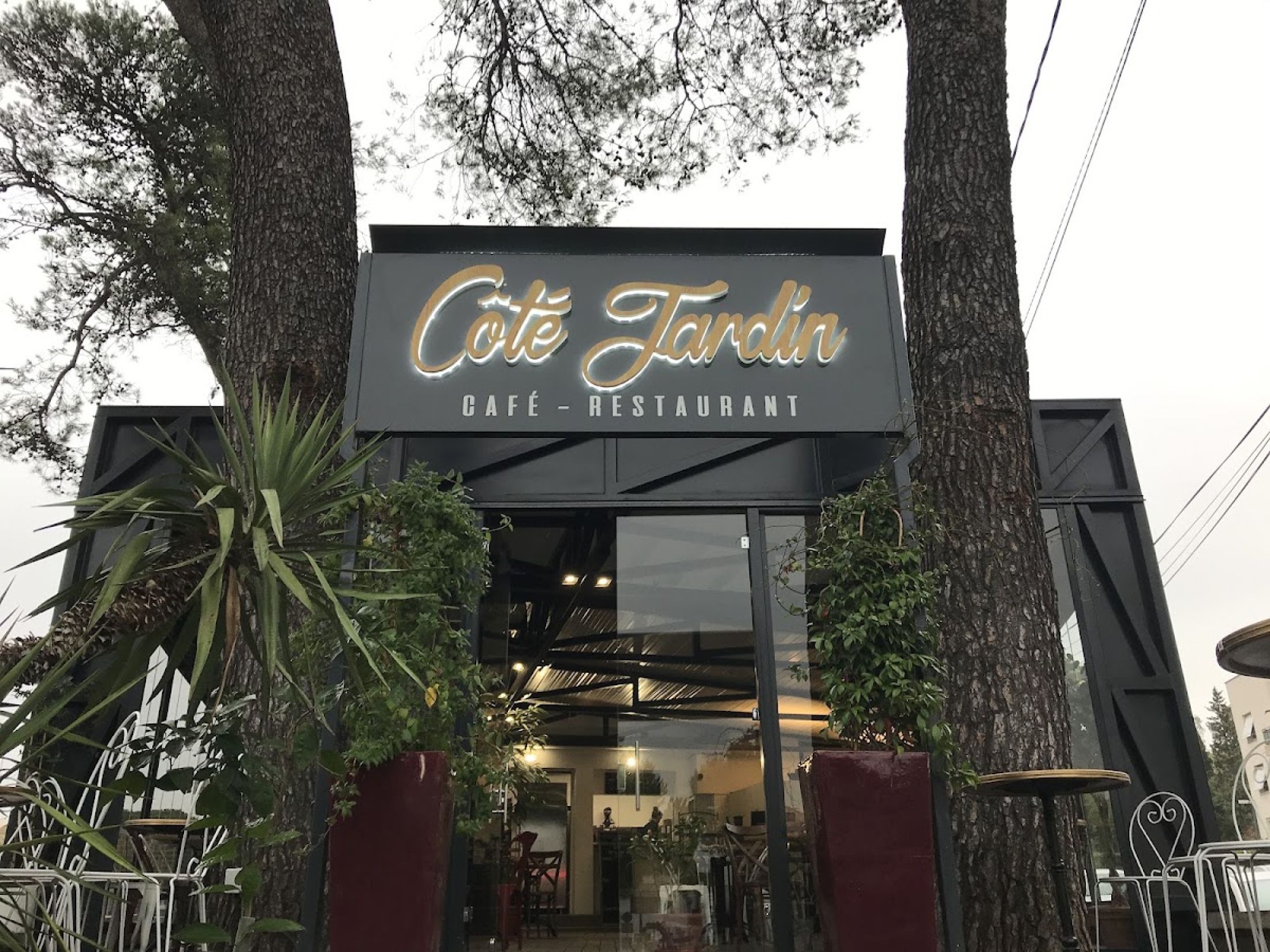 Côté Jardin