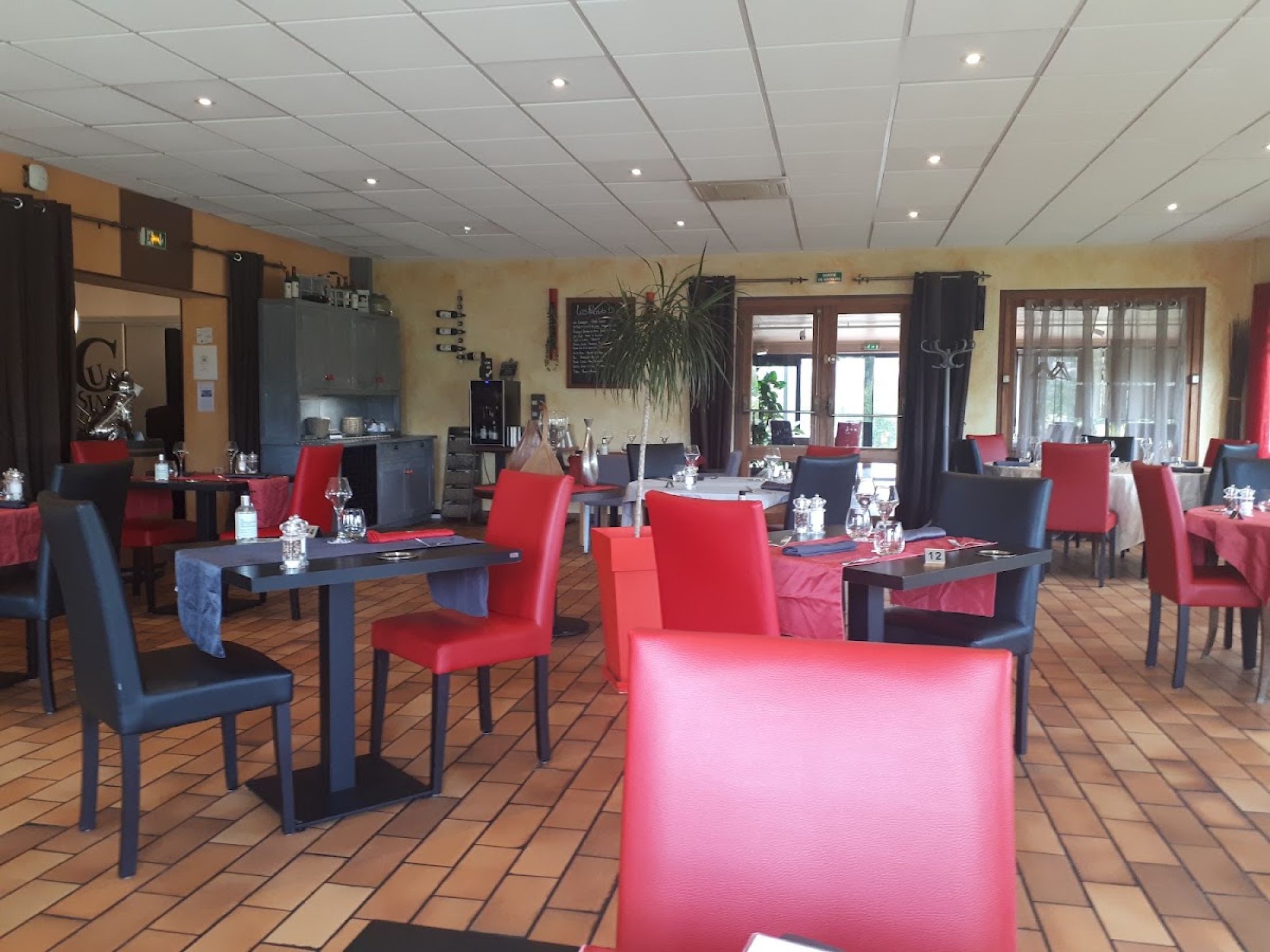 Restaurant Logis LE PRIEURE