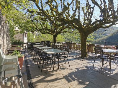 Beau Site - jehan de valon