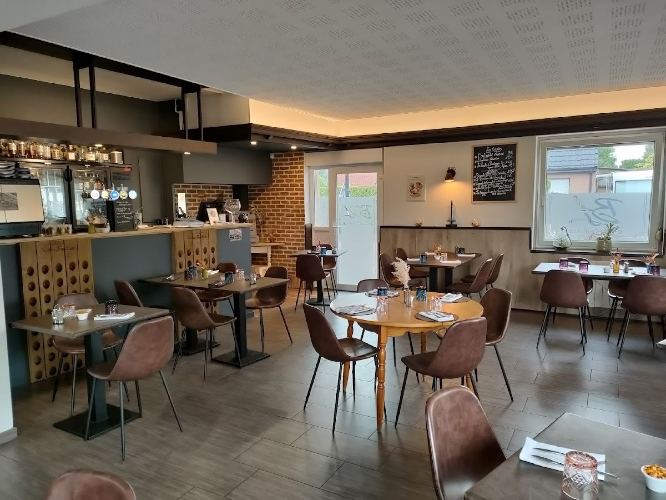 Brasserie du Lac Restaurant - Traiteur avec terrasse