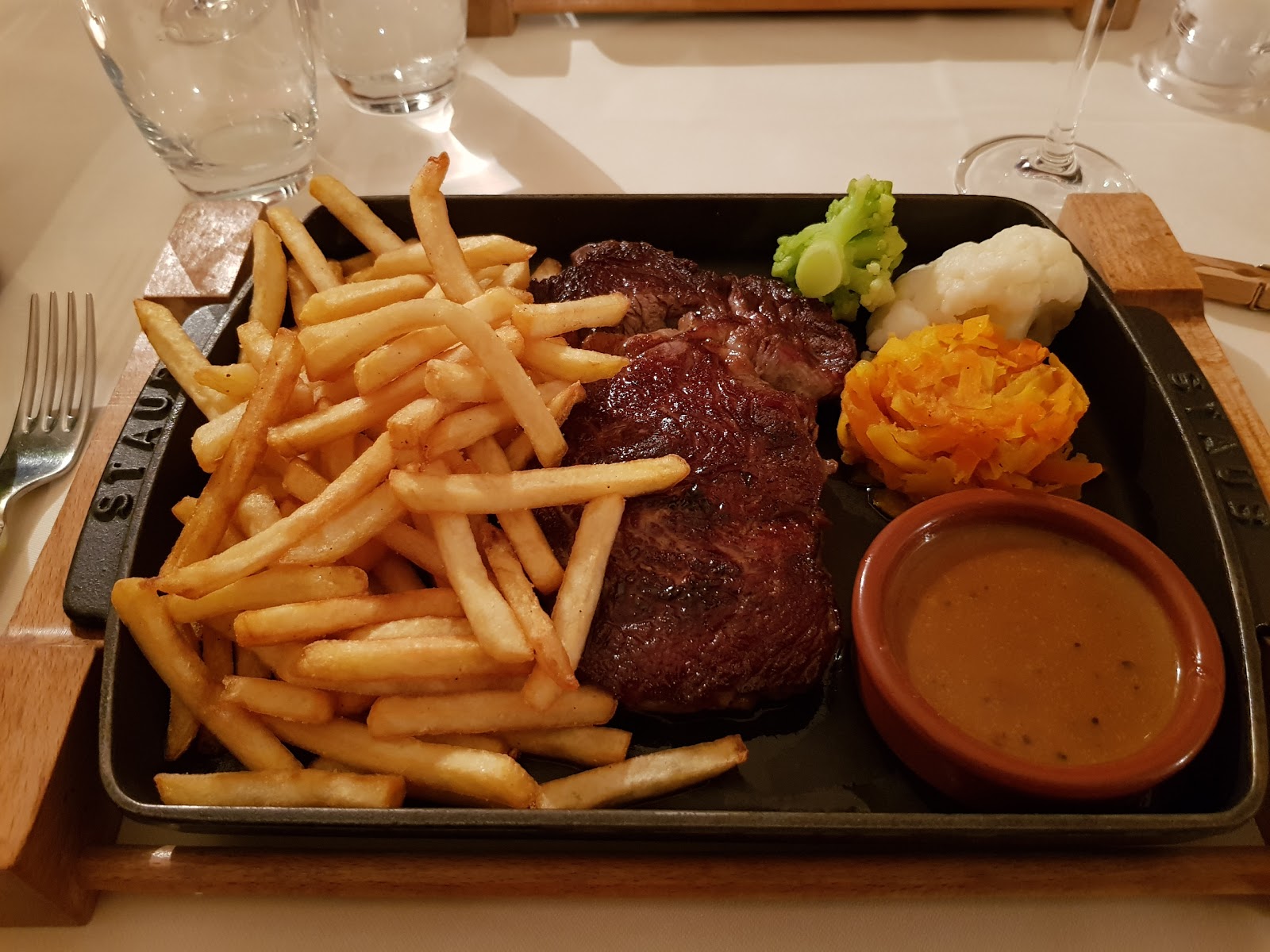 Au Bœuf Rouge — photo 5