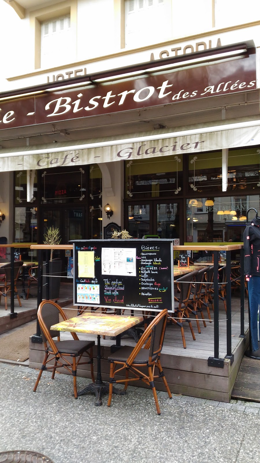 Le Bistrot Des Allées — photo 2