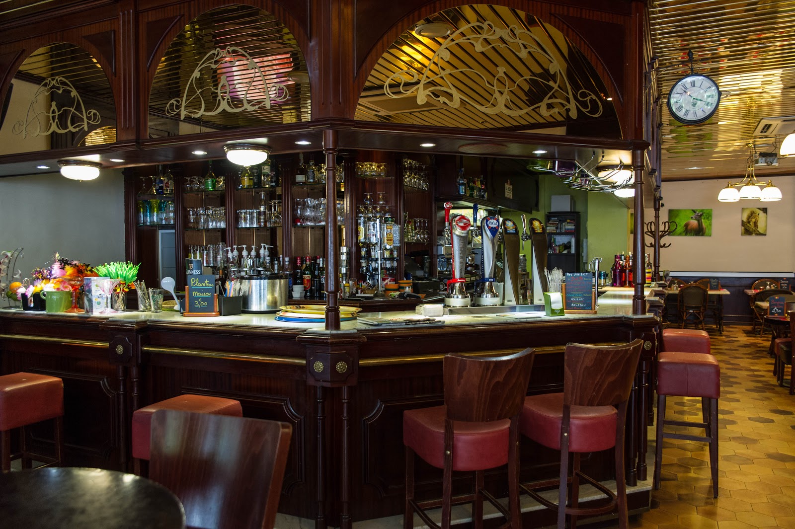 Le Bistrot Des Allées