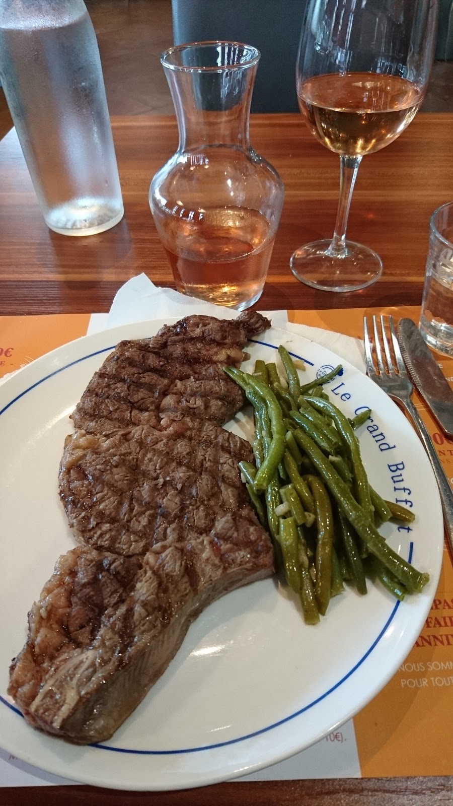 Le Grand Buffet — photo 1