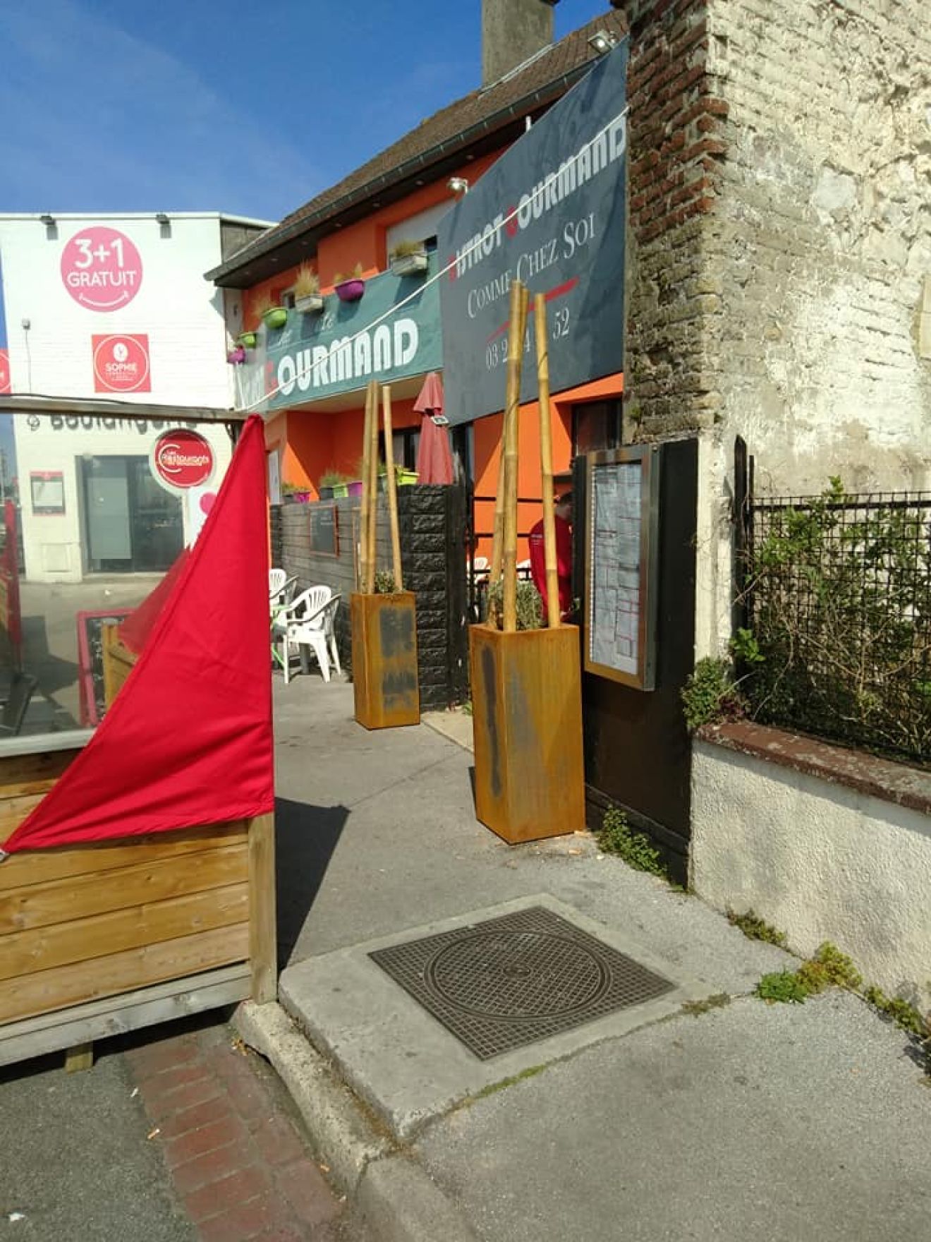 Comme Chez Soi