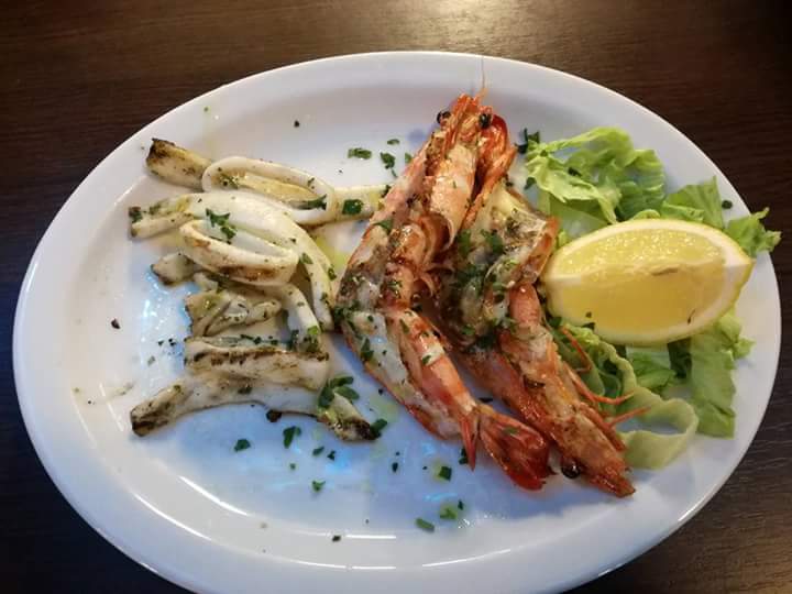 La Riviera — photo 2