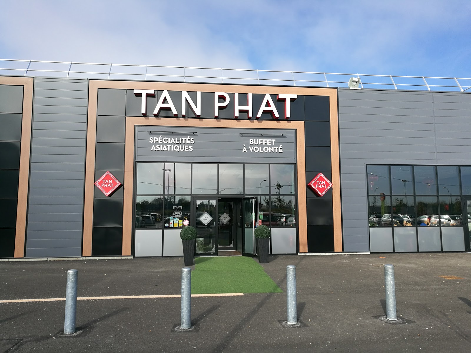 Tan Phat
