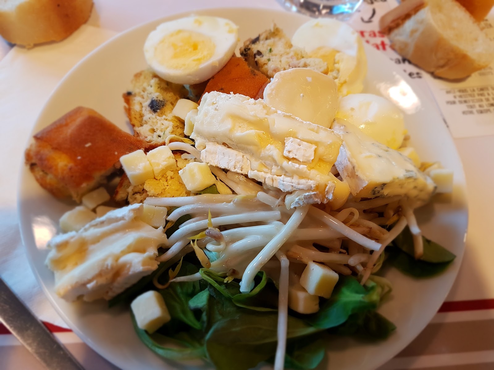 A La Bonne Heure — photo 1