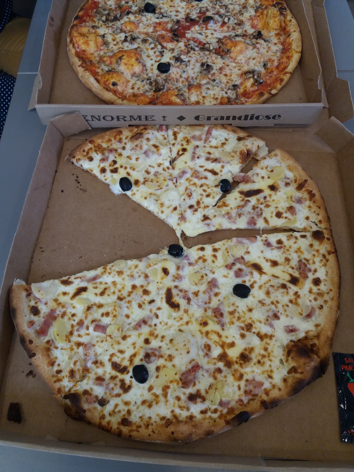 Eclair Pizza — photo 5