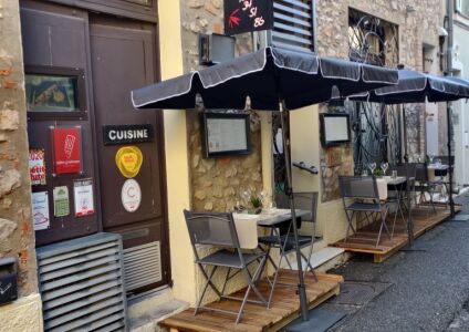 La Cafetière Fêlée