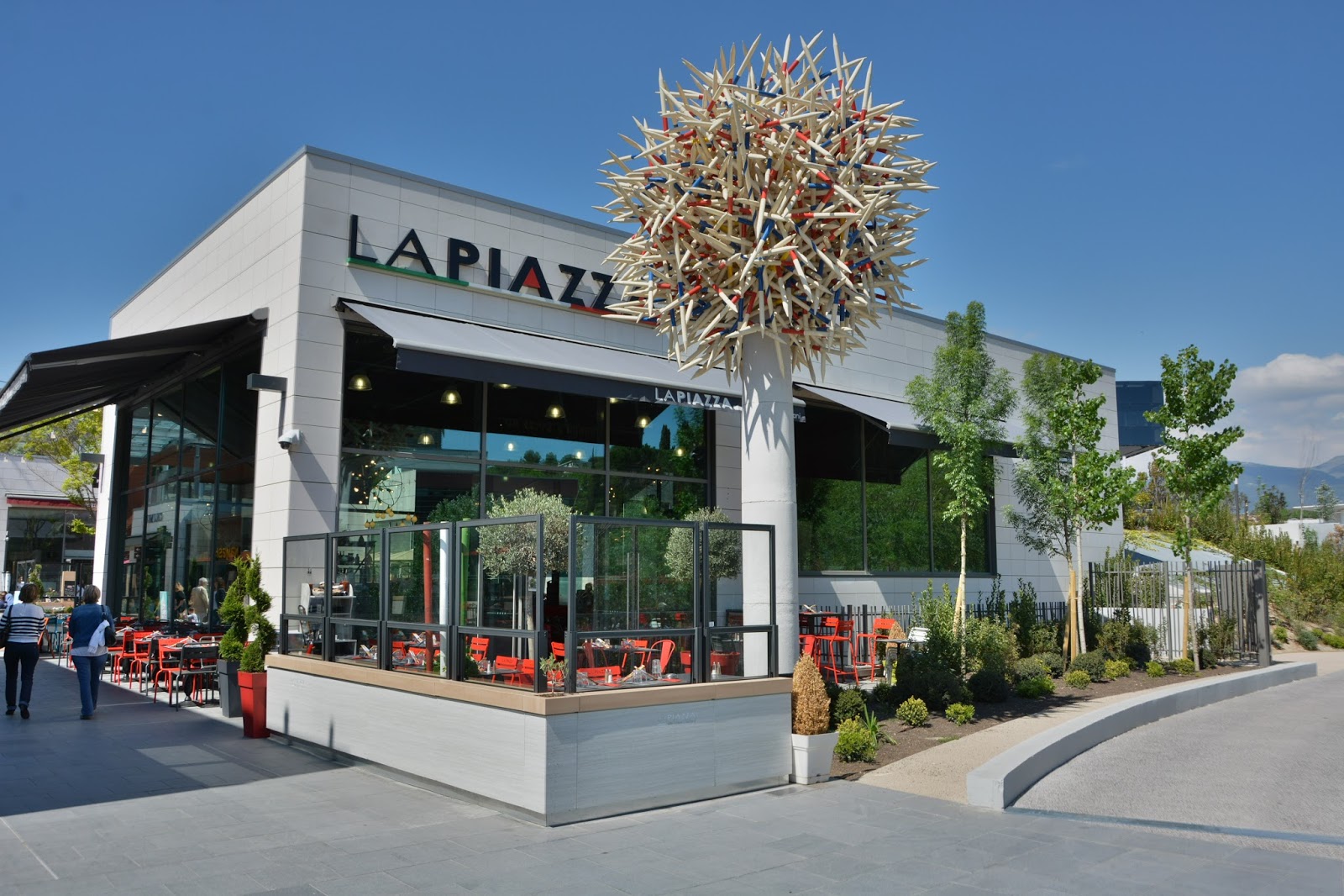 La Piazza — photo 3