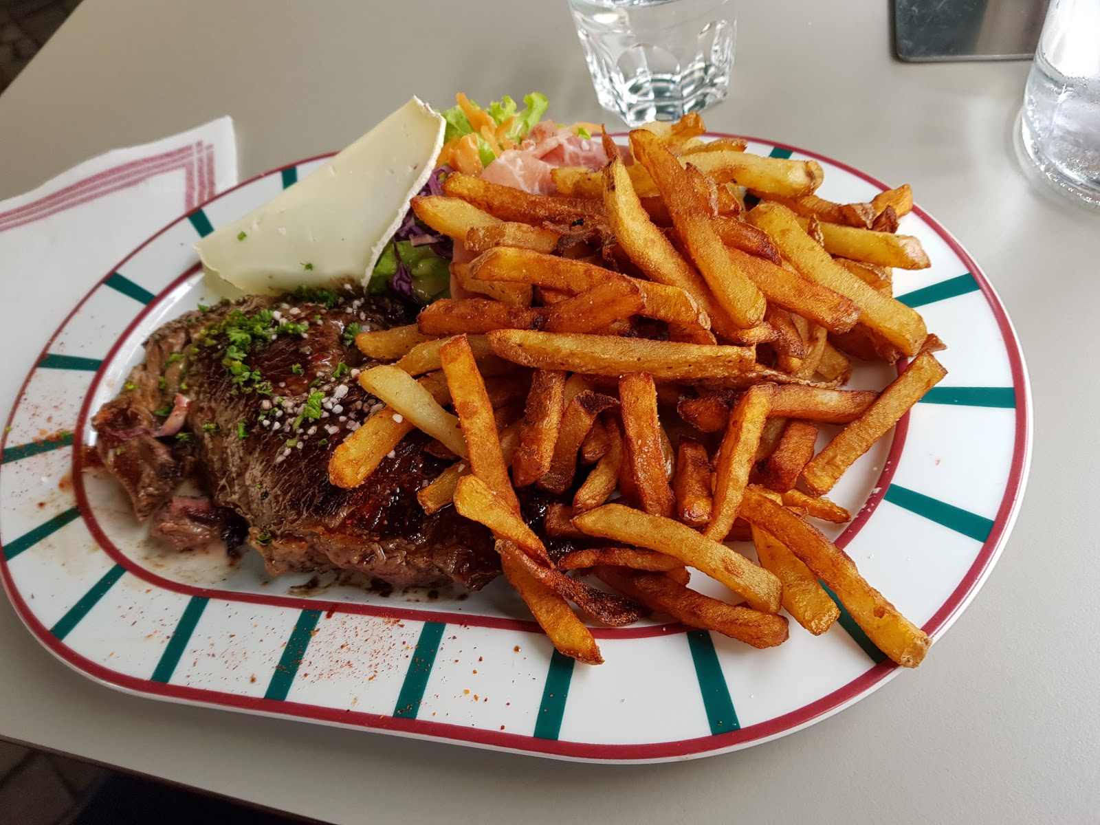 BAR DU PALAIS — photo 6