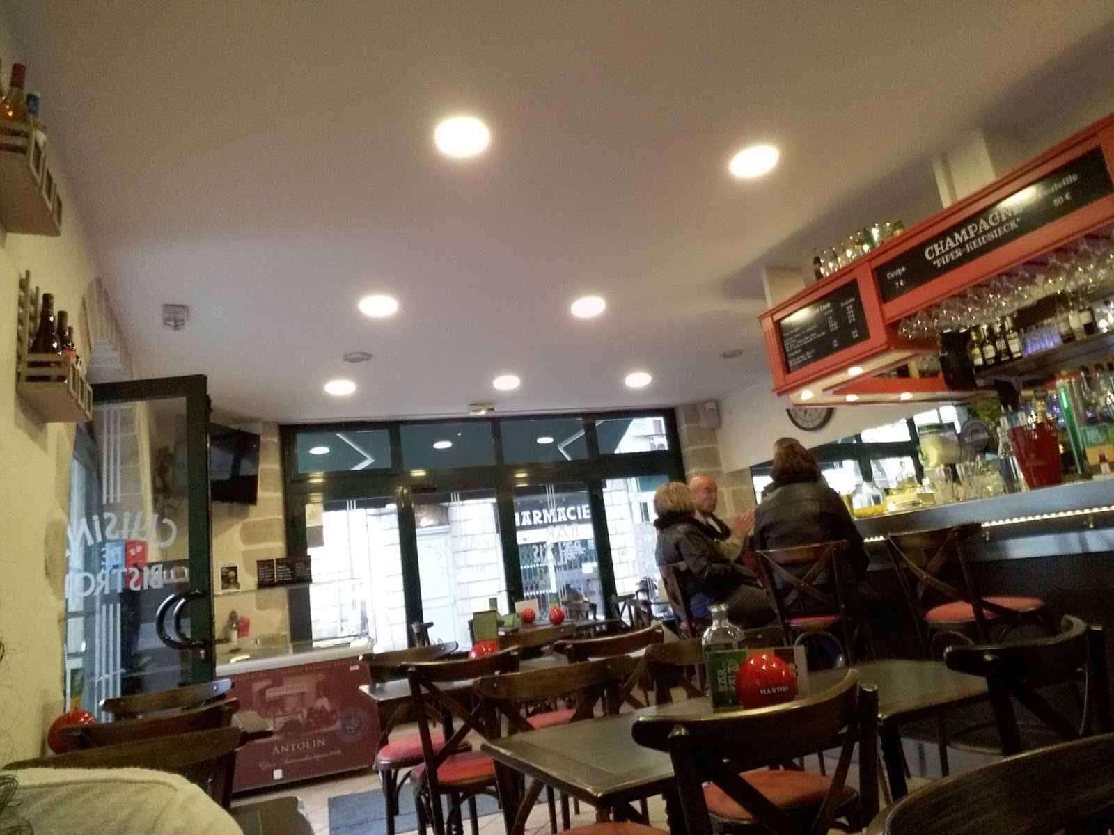 BAR DU PALAIS — photo 9