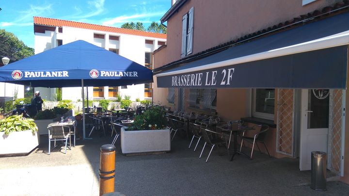 LE 2 F